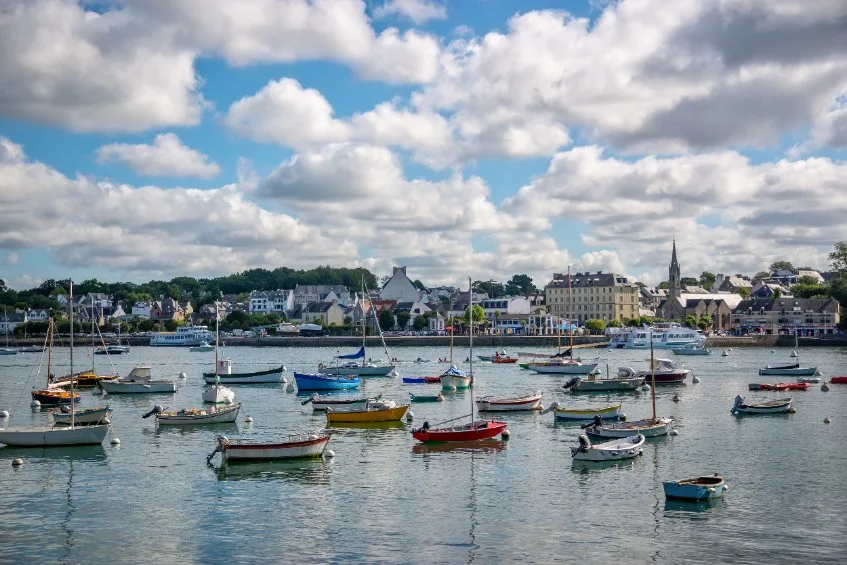 Pourquoi choisir le Finistère pour vos vacances en camping ?